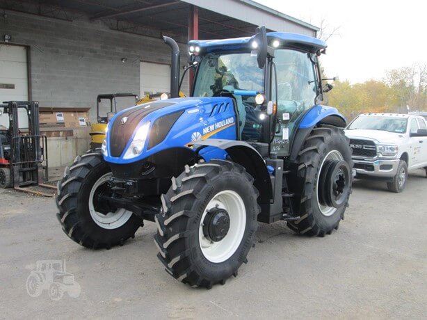 New Holland Tractor